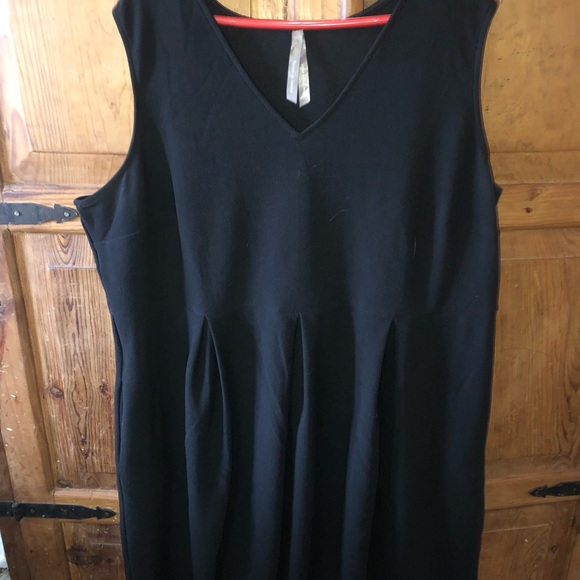 Plus size classic black dress! Must have! Midi sleeveless - Picture 6 of 6